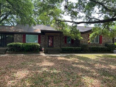 1717 Pinecrest Rd, Charleston, SC, 29407