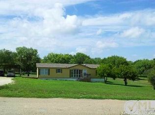 18718 County Road 5738, Castroville, TX 78009