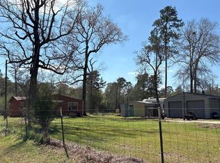 1821 E Beverly Dr, Shepherd, TX 77371
