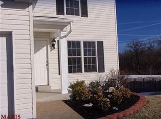 545 Donna Marie Dr, Wentzville, MO