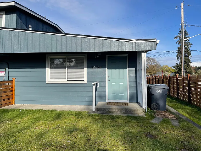 14627 W Thorne Ln SW — Photo 11