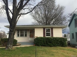 827 Edith St, Washington, MO 63090