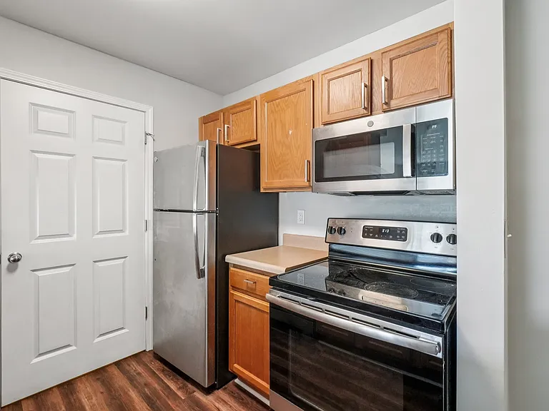 Abbey Ridge Apartment Homes — Photo 77