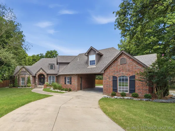 19469 E 75th St N, Owasso, OK 74055