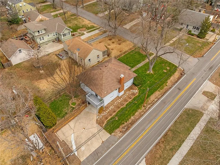 8830 Ivanhoe Trl — Photo 37