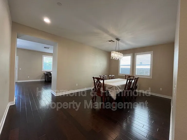11395 Beechnut St — Photo 13