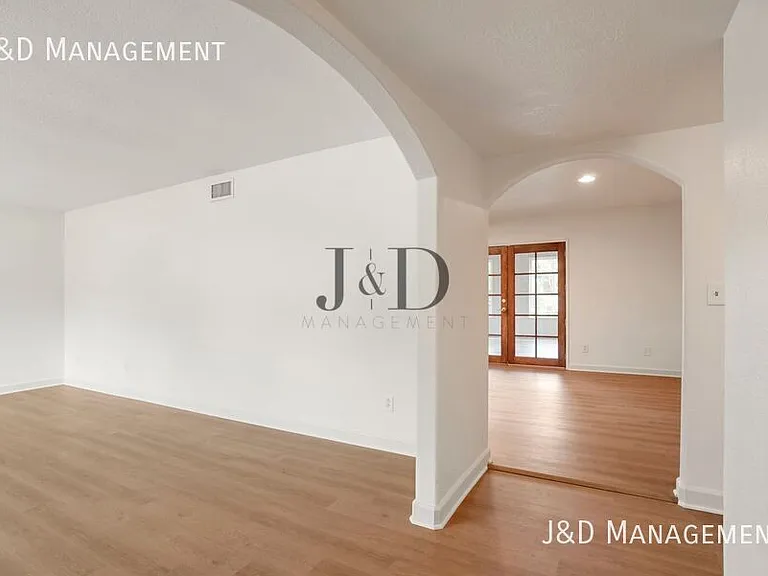 151 Bonita Pl — Photo 9