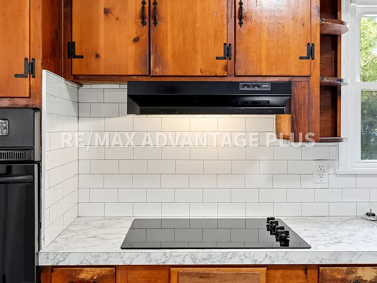 1552 Cumberland Rd — Photo 11