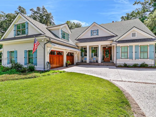 24 Cherry Hill Lane, Hilton Head Island, SC 29926