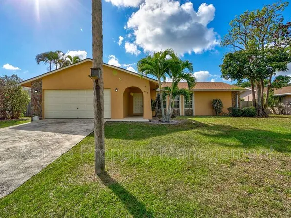 4128 Chestnut Ave, Palm Beach Gardens, FL 33410