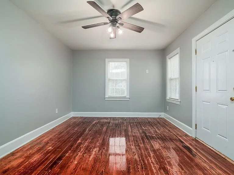 5744 Hoover Ave — Photo 7