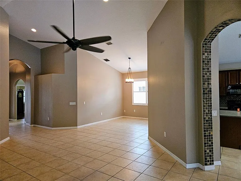 12538 Cara Cara Loop — Photo 7