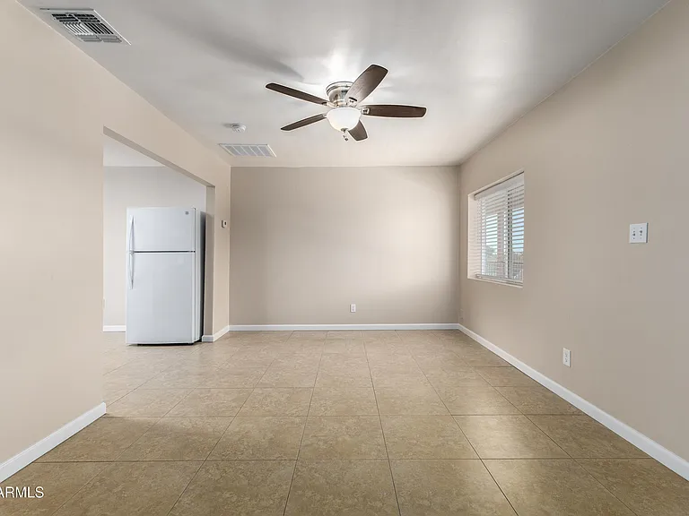 12817 W Cottonwood St #1 — Photo 5
