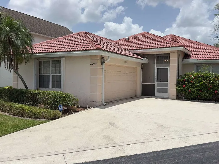 13285 Opal Ln — Photo 2