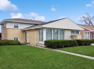 8729 N Osceola Ave, Niles, IL 60714