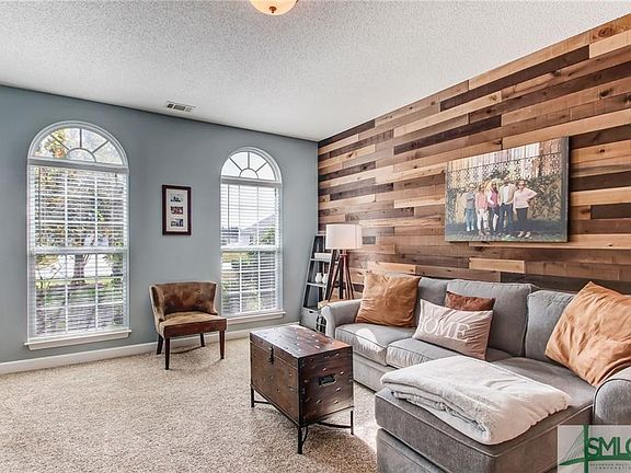4th image of 259 Pink Dogwood Ln