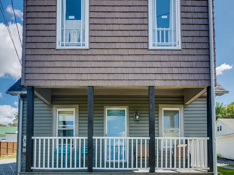 503 Sioux St — Photo 1