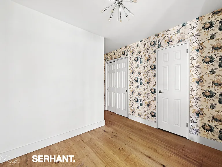 301 E 63rd St #14F — Photo 4