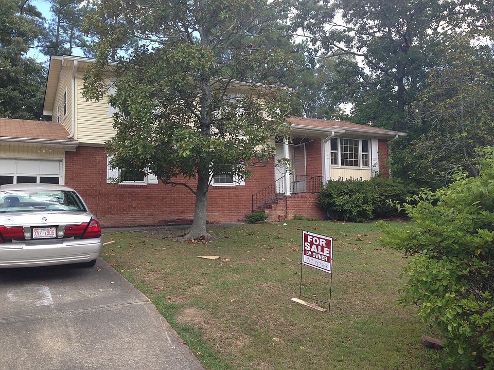 1st image of 3513 Bennett Dr