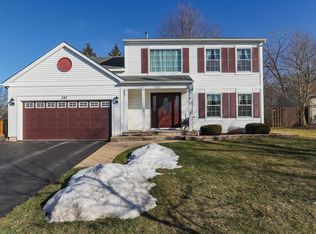 397 Deer Crossing Ct, Hainesville, IL 60030