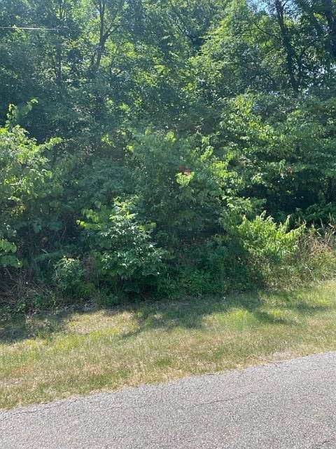 2nd image of Oakwood Dr