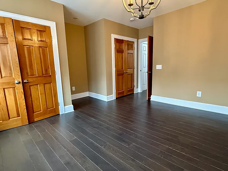 59 Laurel Ave #1R — Photo 10