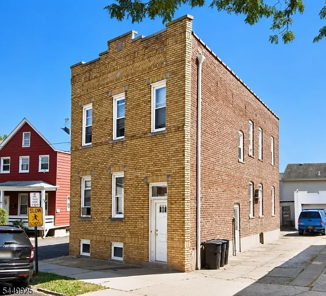 404 Passaic Ave