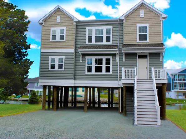 37251 Sail Ct, Greenbackville, VA 23356