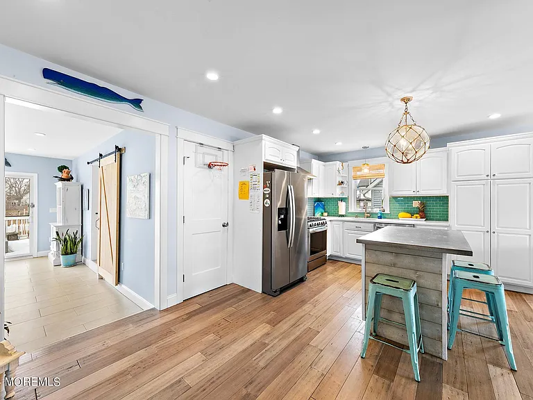 15 Griffin St — Photo 11