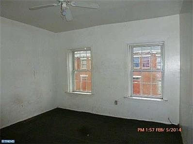 5th image of 821 Bennett St