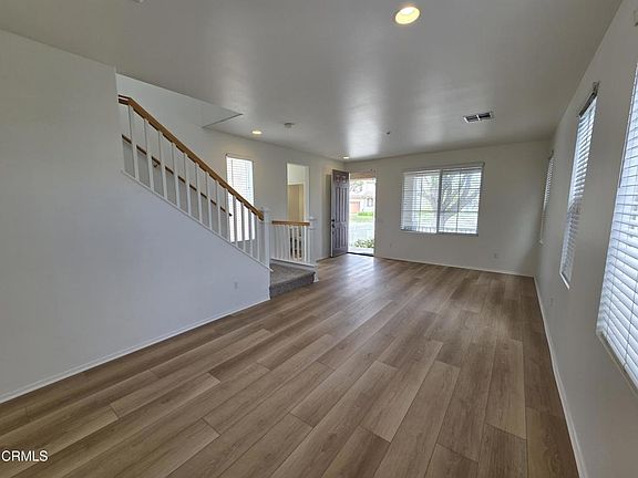 4th image of 686 Morado Pl
