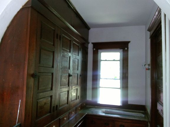 Extra Kitchen Cabinets and prep area