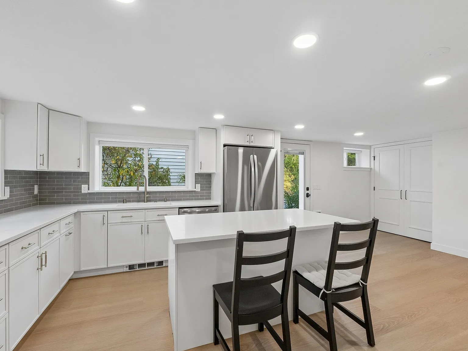 3 bed, 1510 sqft, $2,750 — Photo 4