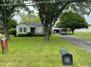 1709 Oak Grove Rd E, Burleson, TX 76028