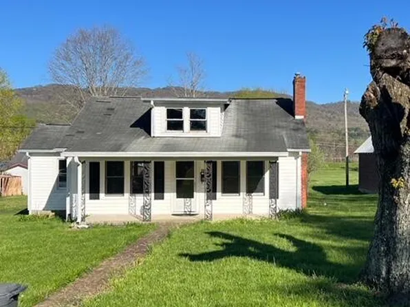 227 Oak St, Mountain City, TN 37683