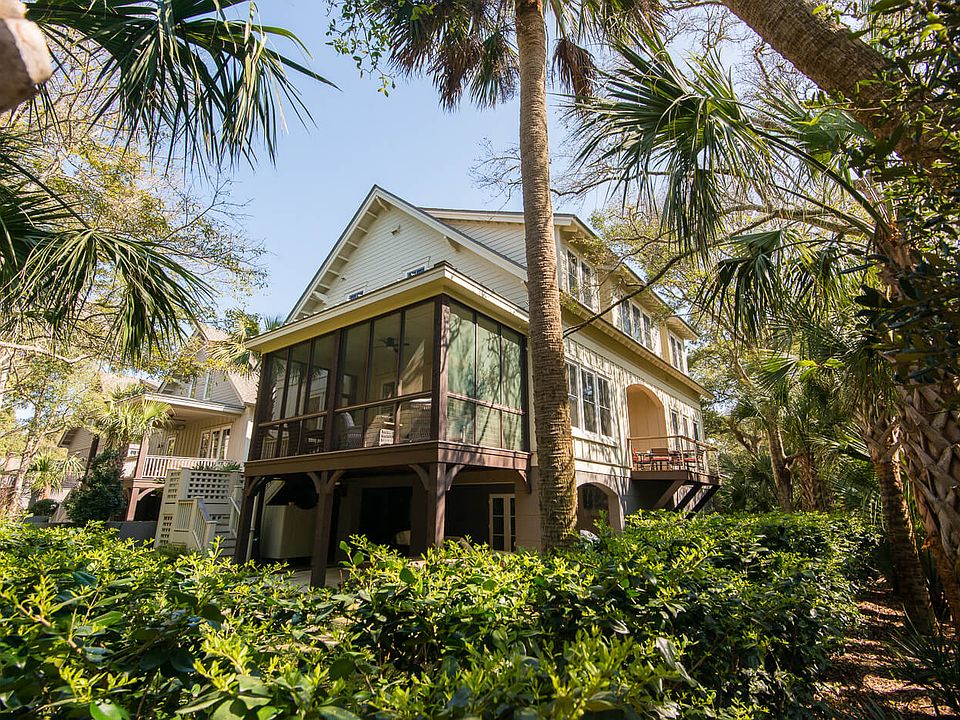 1st image of 421 Sea Lavender Ct