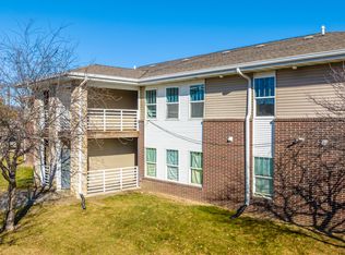 7510 Meadowlands Dr #2, Des Moines, IA 50320