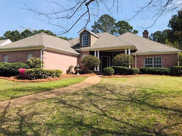 1st image of 124 Woodland Hills Blvd