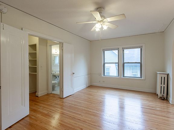 5th image of 3220 Girard Ave S APT 203