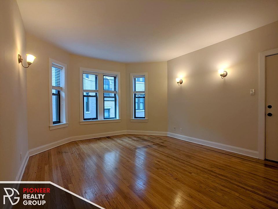 1st image of 40345 N Ashland Ave #2W
