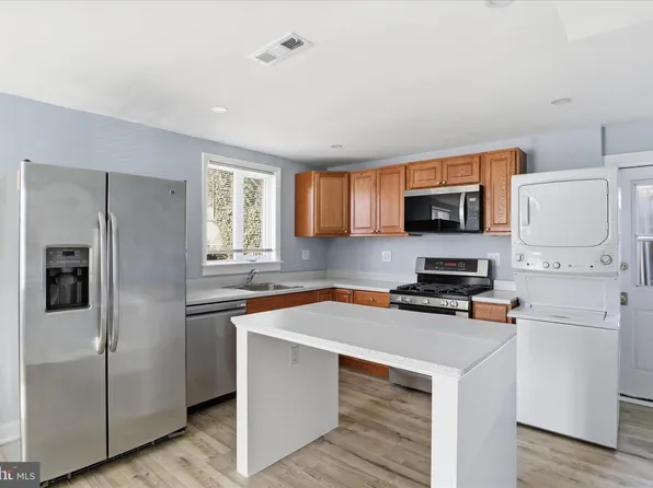 5415 8th St S, Arlington, VA 22204