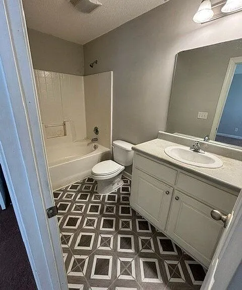 1213B Price Dr — Photo 15