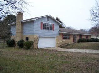 217 Mill Rd, Columbus, MS 39702