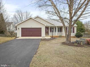 18508 Nathan Ct, Hagerstown, MD 21740