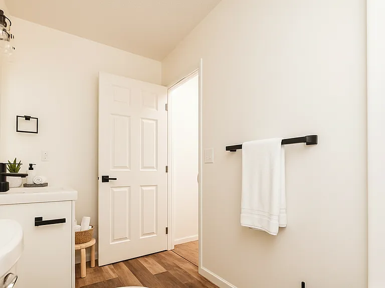 Marsh Run Townhomes — Photo 8