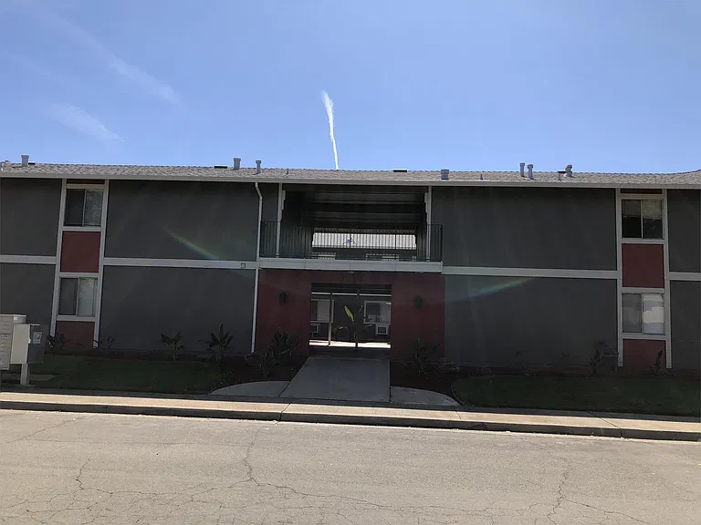 1210-1250 Kenny Dr — Photo 21