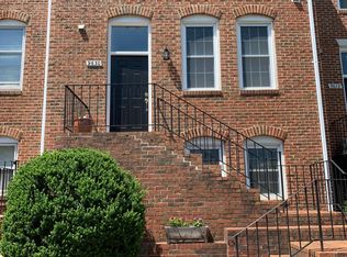 9630 Sutton Green Ct, Vienna, VA 22181