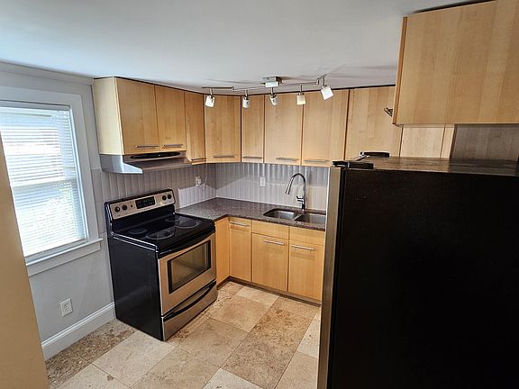 2nd image of 2812 Craigie Ave APT B