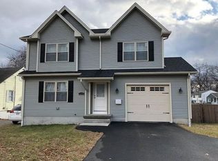 1289 Bay St, Springfield, MA 01109