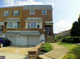 3229 Chelsea Pl, Philadelphia, PA 19114